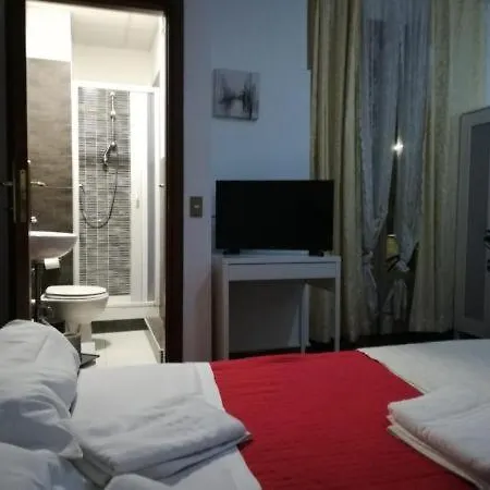 Emporium Hotel 4*