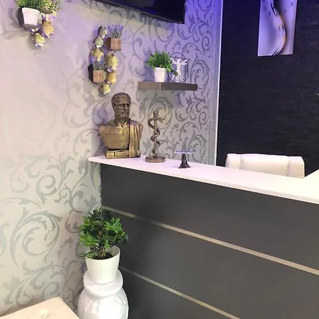 Emporium 4*